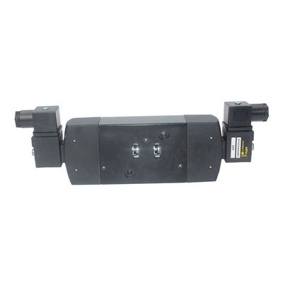 Valvola solenoide Asco 553 Scg553a002ms doppia bobina montata sul pannello