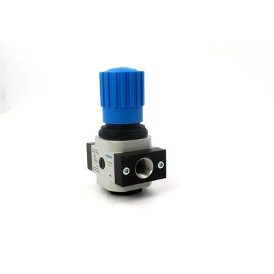 LR-1/4-D-MIDI 186451 LR-1/4-D-MIDI-MPA 8002368 FESTO Valvola di regolazione della pressione in lega di zinco con manometro da 0,5-12 bar Sistema di regolazione del filtro d'aria compatto con prestazioni migliorate