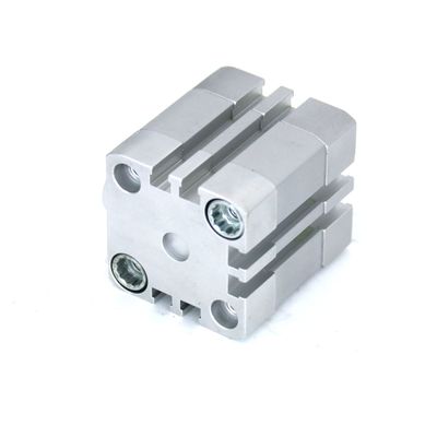 FESTO ADN-32-25-A-P-A 536272 Attuatore di pistoni industriali Air Piston Cylinder Stroke 25mm Diametro del pistone 32mm Filtro della canna del pistone M10x1.25