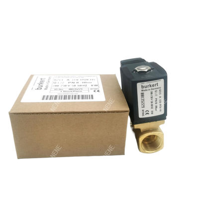Valvola di controllo del solenoide Burkert 00137537 6013 Tipo di azione diretta G1/4 pollici 2/2 Corpo di valvola in ottone normalmente chiuso 24VDC