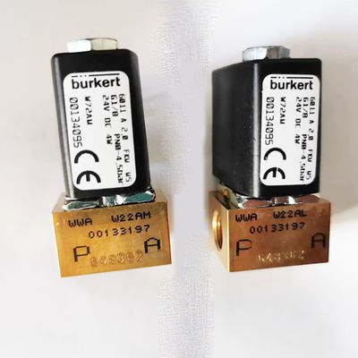 Valvola solenoide industriale Burkert con sigillo NBR 00126342 00126343 00126345