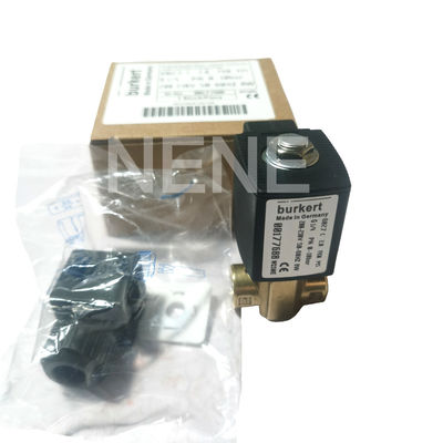 Valvola solenoide Burkert 00134241 6013 Tipo a azione diretta G1/8-Inch 2.5 Flow Hole FKM Corpo di valvola di ottone sigillato 24VAC 8W 0~16bar