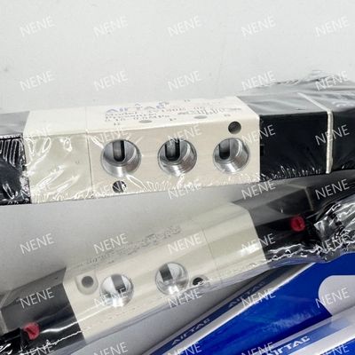 4V230C-08 Valvola elettromagnetica AIRTAC per fluidi di precisione Regolamento 5 porta posizione 3