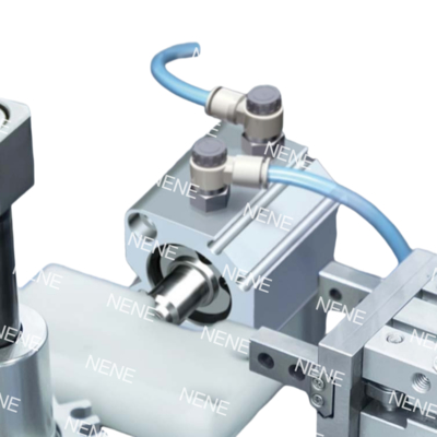 CQ2A12-30DM Cilindro pneumatico SMC a doppio effetto 1,0 MPa Pressione massima di esercizio per l'automazione industriale