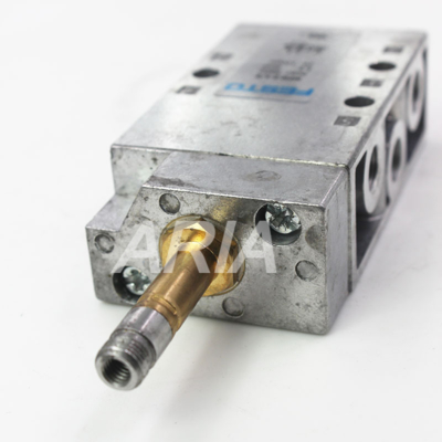 MFH-5-1/8 9982 Valvola solenoide 5/2, rimbalzo a molla 1,8-8 bar G 1/8, bobina venduta separatamente