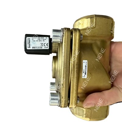 Direct Acting Solenoid Valve BURKERT Type 6281 00221957 G3/4 2/2 Normally Closed Brass Body With Manual Operation NBR Seal 20.0 Orifice AC220V 8W 0.2-16bar -10 To +80°C