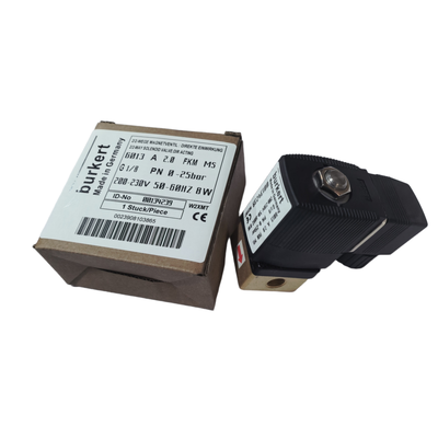 Valvola idrica AC240V adatta a una pressione di 16 bar progettata per fornire un controllo accurato del fluido in applicazioni industriali 125309
