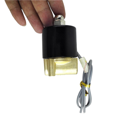 2Valvola solenoide pneumatica con movimento diretto e temperatura da -5°C a 80°C 2W-025-08