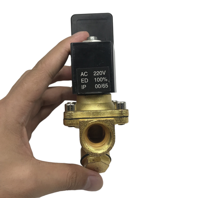 Valvola d'acqua in ottone con filtro G1/2 pollici Port Size Precisione Materiale del corpo in ottone progettato per prestazioni del sistema idrico durature