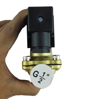 Valvola di materiale di tenuta NBR con bobina quadrata che funziona a tensione DC12V Perfetta per apparecchiature pneumatiche e sistemi automatici di controllo dei fluidi