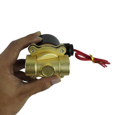 G1/2 Port Size Light Oil Valve with Round Coil Brass Body Material Opzione ideale per una regolazione accurata del flusso nelle attrezzature di lavorazione dell'olio