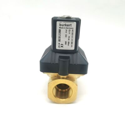 Valvola solenoide Burkert originale di tipo 6213 00221621 AC220V 8W, G3/4 2/2 Way Valvola in ottone normalmente chiusa, 13 sigillo NBR di orificio di flusso, -10~80°C 0-10 bar Medium Control
