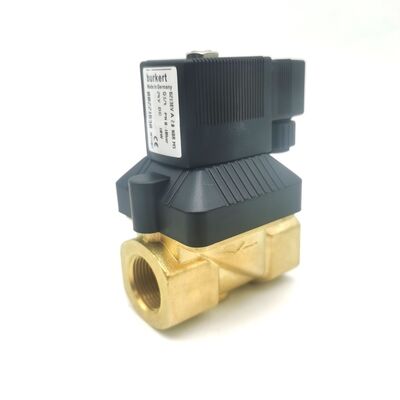 0-10 bar resistente alla pressione Burkert 00221634 Tipo 6213 Valvola di controllo del diaframma, sigillo NBR 20mm orificio G3/4 connessione, corpo in ottone DC24V 8W adatto a -10 ~ 80 ° C attrezzature automatiche