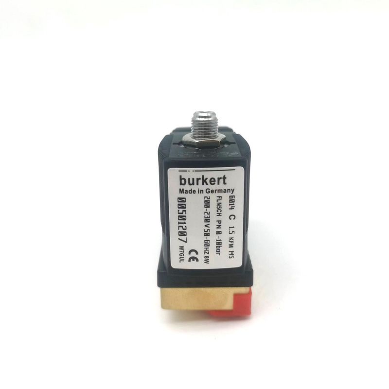 00134240 BURKERT 6013 Tipo a azione diretta G1/8 pollice 2/2 normalmente chiuso 2.5 foro di flusso FKM corpo sigillato di valvola in ottone 24VDC 8W 0~10bar