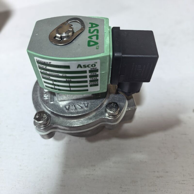 SCG353G043 Picco di uscita da 3/4 di pollice sufficiente per azionare 4 adattatori Installazione di piastra e tubo per elettrovalvola ASCO Specifiche di tensione 220 V CA